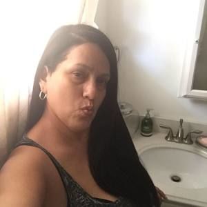 Meet your Posher, Carmella